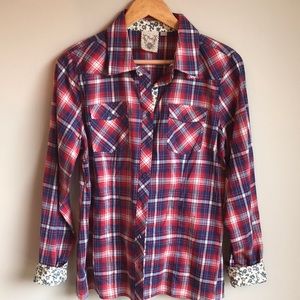 NWT Pout plaid long sleeve button down shirt